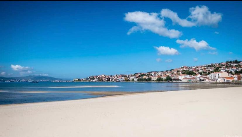 Atico Playa A Xunqueira - Moana, A 15 Min De Vigo Apartment Luaran gambar
